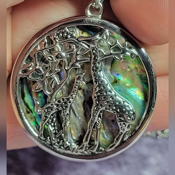 Abalone Giraffe Pendant Necklace - Picture 1 of 12